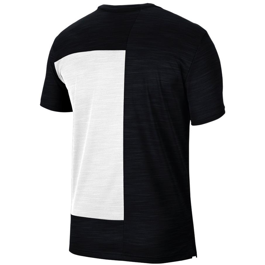 Image of Nike Superset Men's Short-Sleeve Graphic Training Top